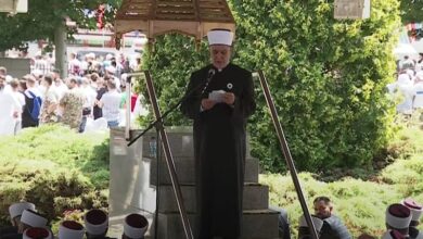 Photo of Reis Kavazović: Košulju tuge kojom smo odjeveni tog 11. jula nikada nećemo skinuti