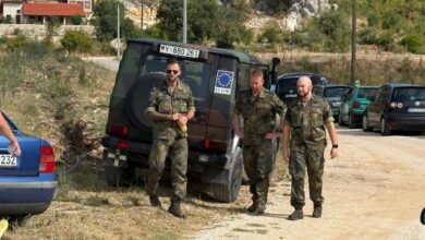 Photo of Pripadnici EUFOR-a stigli u Stolac, na mjesto gdje su Bošnjaci počeli zidati zid oko budućeg mezaristana
