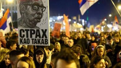 Photo of Građanski rat ili zatvor: Kakav kraj Vučiću predviđaju kritičari