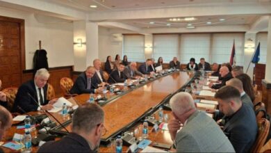 Photo of Vijeće naroda RS-a danas zasjeda: Razmatrat će se postupak zaštite vitalnog nacionalnog interesa Bošnjaka zbog najavljenog referenduma