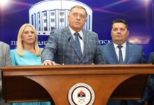 Photo of Ukinute američke sankcije za četiri osobe iz RS-a koje su učestvovale u organizaciji 9. januara