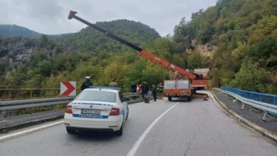 Photo of Nova nesreća na putu kod Višegrada: Vozilo sletjelo s ceste u kanjon rijeke, obustavljen saobraćaj