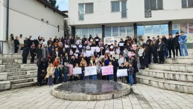 Photo of Goraždanski srednjoškolci organizirali mirnu šetnju: Borba protiv nasilja mora biti zajednička odgovornost cijelog društva