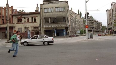 Photo of Nijemci pišu o monstrumima koji su dolazili u Sarajevo: “Vlasnik privatne klinike bio je među snajper-turistima”