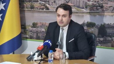 Photo of Gradonačelnik Ernest Imamović demantovao navode o ubijanju pasa na ulicama Goražda