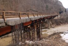 Photo of Katastrofalno stanje puta Rogatica – Ustiprača: Odroni na cesti, rupe u tunelima, a mostovi u raspadu