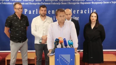 Photo of Klub SDA: Odluka Trojke da spriječi ukidanje “bijelog hljeba” i novi rast plaća funkcionerima je sramotna i neodgovorna