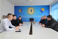 Photo of Potpisan novi Kolektivni ugovor za policiju u BPK Goražde, uvodi se plaćena pripravnost