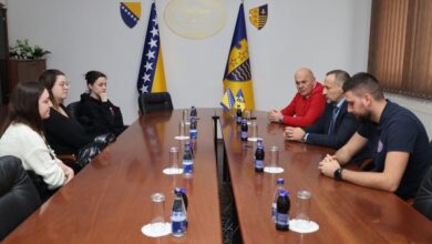 Photo of Državljanke Srbije zalutale u brdima kod Goražda, na prijemu kod premijera BPK