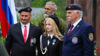 Photo of Ruskim dobrovoljcima zabranjen ulazak u BiH: U Višegradu obilježen njihov dan uz skandalozne poruke