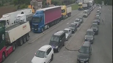 Photo of Opet duge kolone na granicama između BiH i Hrvatske, putnici čekaju satima zbog sporosti EES-a