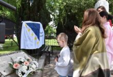 Photo of Godišnjica svirepih zločina u Lozju: Braniocima dvije godine zatvora za šamar, ubice više od 40 mještana do danas nekažnjeni
