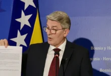 Photo of Mehmedović traži hitnu reakciju: Odlazak Schmidta je dobrodošao, ali ovakav način je apsolutno neprihvatljiv