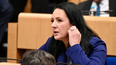 Photo of Obuća o odlasku Schmidta: Ne možete tvrditi da je sve pod kontrolom dok se ključni procesi odvijaju iza leđa