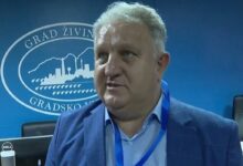 Photo of Detalji istrage protiv Naila Jusića: Predsjedavajući GV Živinice naručio lažne diplome za suprugu, sina, snahu…; sa kupljenim zvanjima radili kao psiholog, medicinska sestra, njegovateljica