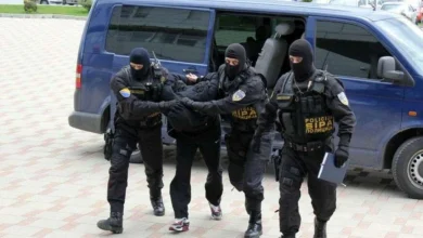 Photo of SIPA pretresala širom zemlje, uhapsili devet osoba: Droga iz Ploča stizala u BiH