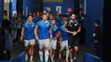 Photo of Uživo / BiH – Švicarska od 21 sat: Zmajevi završili zagrijavanje, na tribinama skoro 20.000 naših navijača