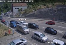 Photo of Haos na izlazu iz BiH: Kilometarske kolone prema Jadranu