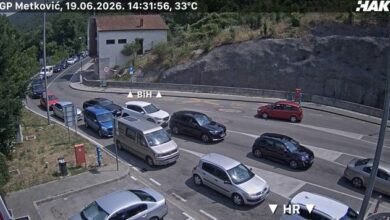 Photo of Haos na izlazu iz BiH: Kilometarske kolone prema Jadranu