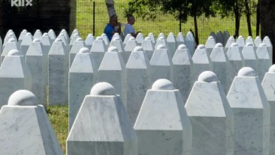 Photo of Građani pristižu u Potočare kako bi odali počast žrtvama genocida u Srebrenici