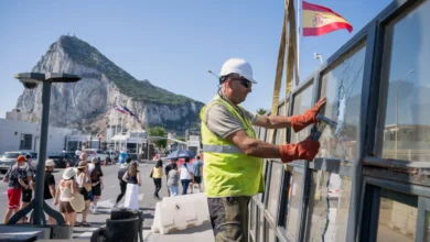 Photo of Uklonjena ograda između Gibraltara i Španije, putnici od danas prelaze bez fizičke granice