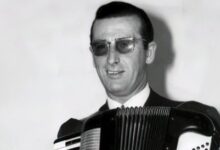Photo of Prije 39 godina preminuo Ismet Alajbegović Šerbo, bh. virtuoz harmonike