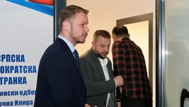 Photo of SDS i PDP održali tajni sastanak u Bijeljini: Hoće li se Stanivuković povući iz utrke za predsjednika RS-a?