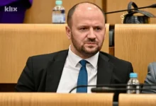 Photo of Zukić: BiH ne pripada Hrvatskoj, a sramno je da o hegemoniji govore oni koji su preglasali Bošnjake