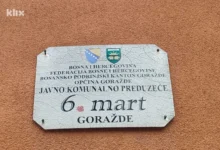 Photo of U Goraždu obustavljen odvoz otpada i čišćenje ulica, radnici JKP “6. mart” stupili u štrajk