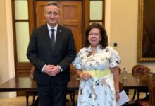 Photo of Bećirović upozorio Pierce na vodstvo u RS: Podrivaju državu i EU put