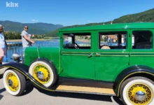 Photo of Oldtimer spektakl o kojem svi pričaju u Goraždu: Ukrali su pažnju na Festivalu prijateljstva
