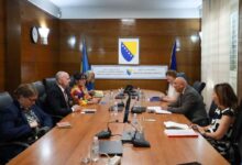 Photo of Ambasada SAD-a u BiH: Pripreme CIK-a za izbore 4. oktobra odvijaju se prema planu
