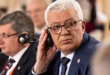 Photo of Ćamil Duraković podnio krivičnu prijavu protiv Andrije Mandića zbog veličanja ratnog zločinca Ratka Mladića