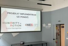 Photo of Kako mladima približiti politiku bez dosadnih predavanja?