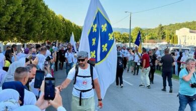 Photo of SDA i DF pred Ustavnim sudom BiH traže ukidanje zabrane simbola Republike BiH