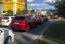 Photo of Gorivo poskupljuje, a vozači traže način da uštede: Evo kako smanjiti potrošnju u gradskoj vožnji