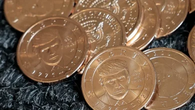 Photo of Prvi put u 100 godina: Trumpov lik na kovanicama, kolekcija rasprodana u nekoliko sati
