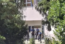 Photo of Od moguće žrtve nasilja do napada nožem: Kako slučaj iz Tuzle ponovo stavlja sistem zaštite djece na test