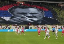 Photo of Fudbalski savez Srbije zbog ignorisanja poruke “Pravac Potočari“ ide pred UEFA-u