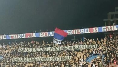 Photo of Udruženja žrtava traže od UEFA-e postupak protiv Borca zbog veličanja zločinca Mladića