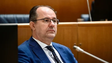 Photo of SDA traži smjene u Tužilaštvu BiH zbog Sarajlije uhapšenog za ispisivanje natpisa “genocidaši” u Istočnom Sarajevu
