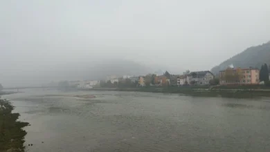 Photo of Deponija iznad Goražda ponovo gori: Vatrogasci proveli cijelu noć na terenu, gradom se širi nesnosan dim